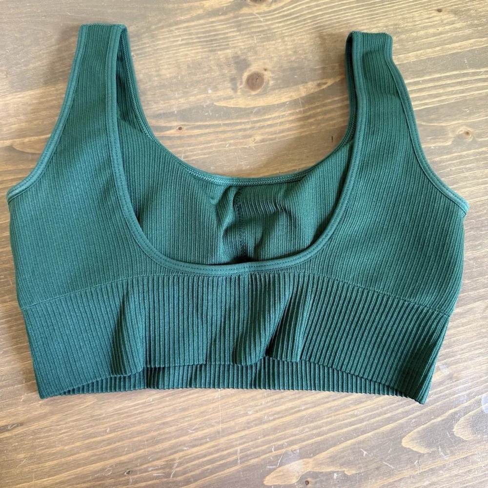 NVGTN Women's Small Green Ribbed Athletic Work Out Gym Sports Bra Padded - Picture 3 of 4